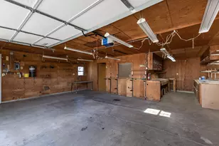 989 Dayton Ct, Galesburg, IL 61401 - Photo 28