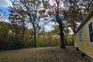 404 Oak Dr, Roberts, IL 60962 - Photo 38