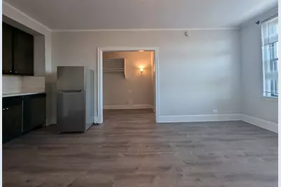 3335 W Diversey Avenue #331, Chicago, IL 60647 - Photo 10