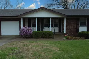 460 S Ralph St, Watseka, IL 60970 - Photo 2