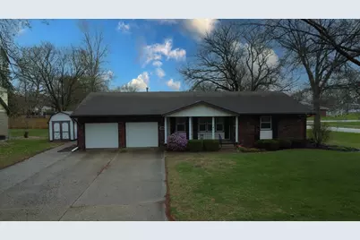 460 S Ralph Street, Watseka, IL 60970 - Photo 1