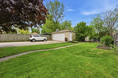 4140 Anna Avenue, Lyons, IL 60534 - Photo 4