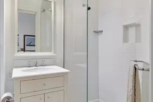 199 E Lake Shore Dr, Chicago, IL 60611 - Photo 40