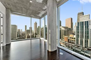 [Address not provided], Chicago, IL 60611 - Photo 8