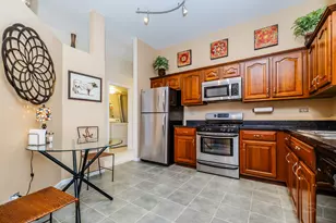 274 Wildspring Ct, Itasca, IL 60143 - Photo 18