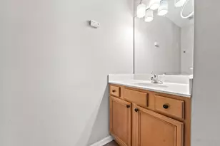 2987 Saganashkee Ln, Naperville, IL 60564 - Photo 24