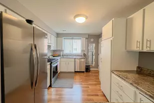 8422 W Catalpa Ave, Chicago, IL 60656 - Photo 10