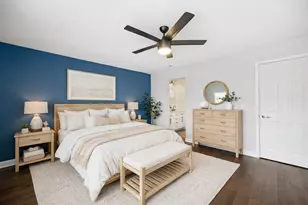 27W685 Grasmere Dr, Winfield, IL 60190 - Photo 12