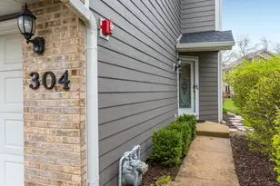 304 Camarie Ct, Naperville, IL 60540 - Photo 32