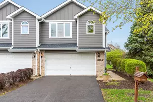 304 Camarie Ct, Naperville, IL 60540 - Photo 2