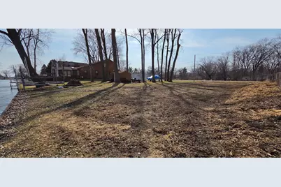 609 Monterrey Terrace, McHenry, IL 60050 - Photo 4