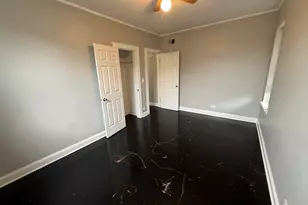 7344 N Damen Ave, Chicago, IL 60645 - Photo 10