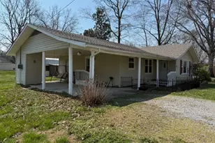 302 Ward St, Energy, IL 62933 - Photo 2