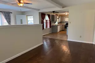 302 Ward St, Energy, IL 62933 - Photo 6