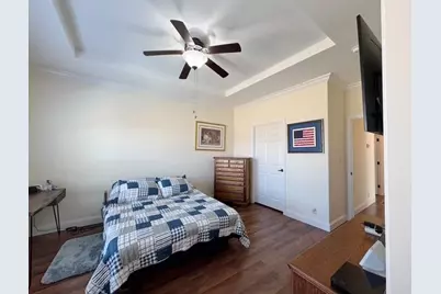 1542 Meadow View Lane, Grayslake, IL 60030 - Photo 10