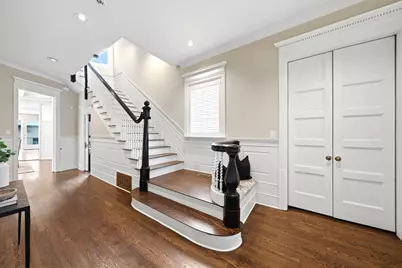 1352 N La Salle Drive, Chicago, IL 60610 - Photo 2