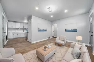 107 E 149th St, Harvey, IL 60426 - Photo 6