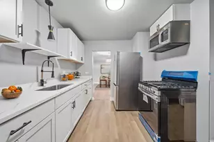 107 E 149th St, Harvey, IL 60426 - Photo 10