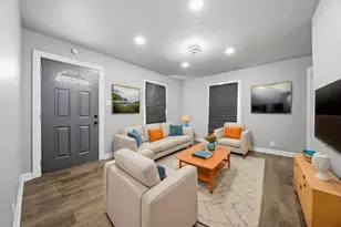 107 E 149th St, Harvey, IL 60426 - Photo 4