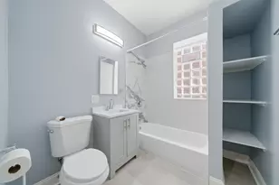 4044 W Potomac Ave, Chicago, IL 60651 - Photo 10