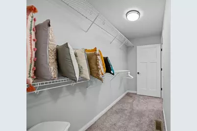 4709 Pheasant Creek Avenue, Davenport, IA 52807 - Photo 24