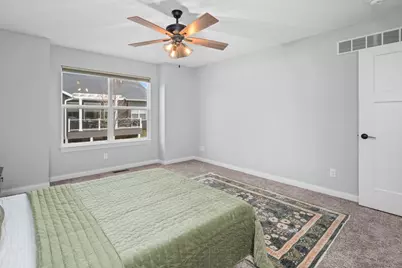 4709 Pheasant Creek Avenue, Davenport, IA 52807 - Photo 22