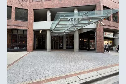 211 E Ohio Street #2409, Chicago, IL 60611 - Photo 4