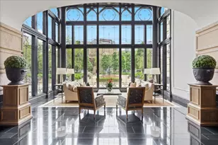 2550 N Lakeview Ave, Chicago, IL 60614 - Photo 4