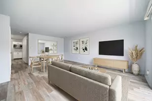 9813 Bianco Terrace, Des Plaines, IL 60016 - Photo 2