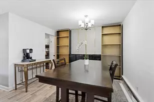 1320A Lore Ln, Lombard, IL 60148 - Photo 6