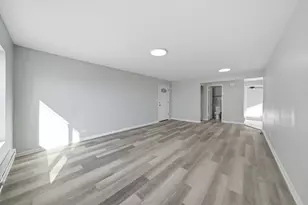 3243 S 49th Ave, Cicero, IL 60804 - Photo 6