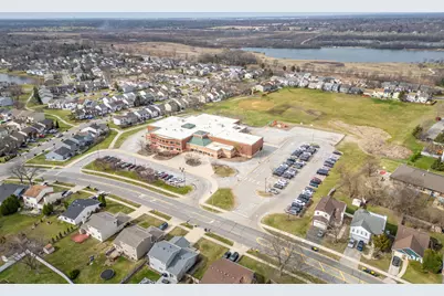 1300 Big Horn Trail, Carol Stream, IL 60188 - Photo 32