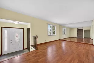 1300 Big Horn Trail, Carol Stream, IL 60188 - Photo 6