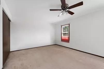 1300 Big Horn Trail, Carol Stream, IL 60188 - Photo 16