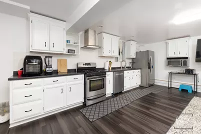 1524 Oswego Road, Naperville, IL 60540 - Photo 32