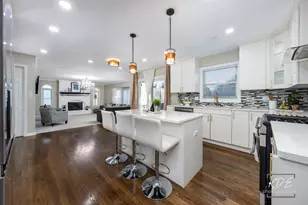 1524 Oswego Rd, Naperville, IL 60540 - Photo 10