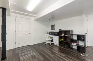 1524 Oswego Rd, Naperville, IL 60540 - Photo 30