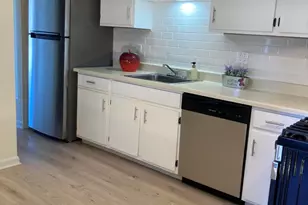 166 Chatham Ct, Bloomingdale, IL 60108 - Photo 6