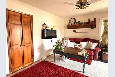 205 N Illini Street, Shabbona, IL 60550 - Photo 4