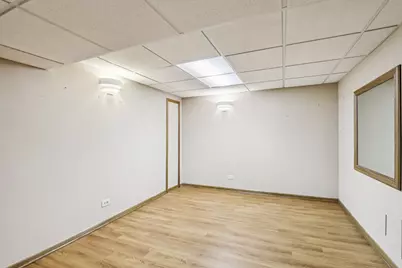 2019 E Avon Lane, Arlington Heights, IL 60004 - Photo 40