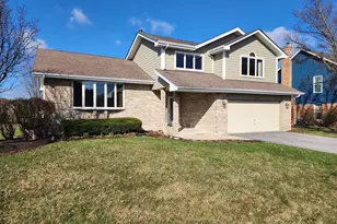22100 Princeton Cir, Frankfort, IL 60423 - Photo 2