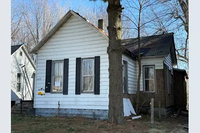 1039 E William Street, Decatur, IL 62521 - Photo 2