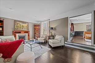 825 Persimmon Dr, Saint Charles, IL 60174 - Photo 6