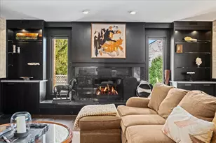 825 Persimmon Dr, Saint Charles, IL 60174 - Photo 8