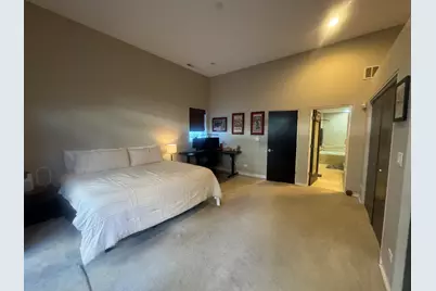 1308 N Bosworth Avenue #1, Chicago, IL 60642 - Photo 8