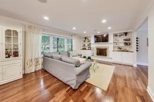 833 Fairlawn Ave, Libertyville, IL 60048 - Photo 8