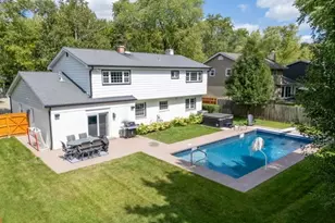 833 Fairlawn Ave, Libertyville, IL 60048 - Photo 4