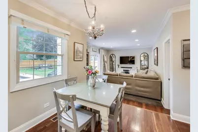 833 Fairlawn Avenue, Libertyville, IL 60048 - Photo 16