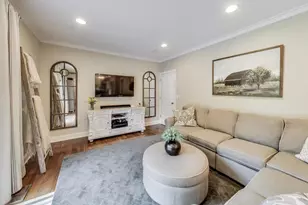 833 Fairlawn Ave, Libertyville, IL 60048 - Photo 18