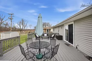 7220 Sprucewood Ave, Woodridge, IL 60517 - Photo 16